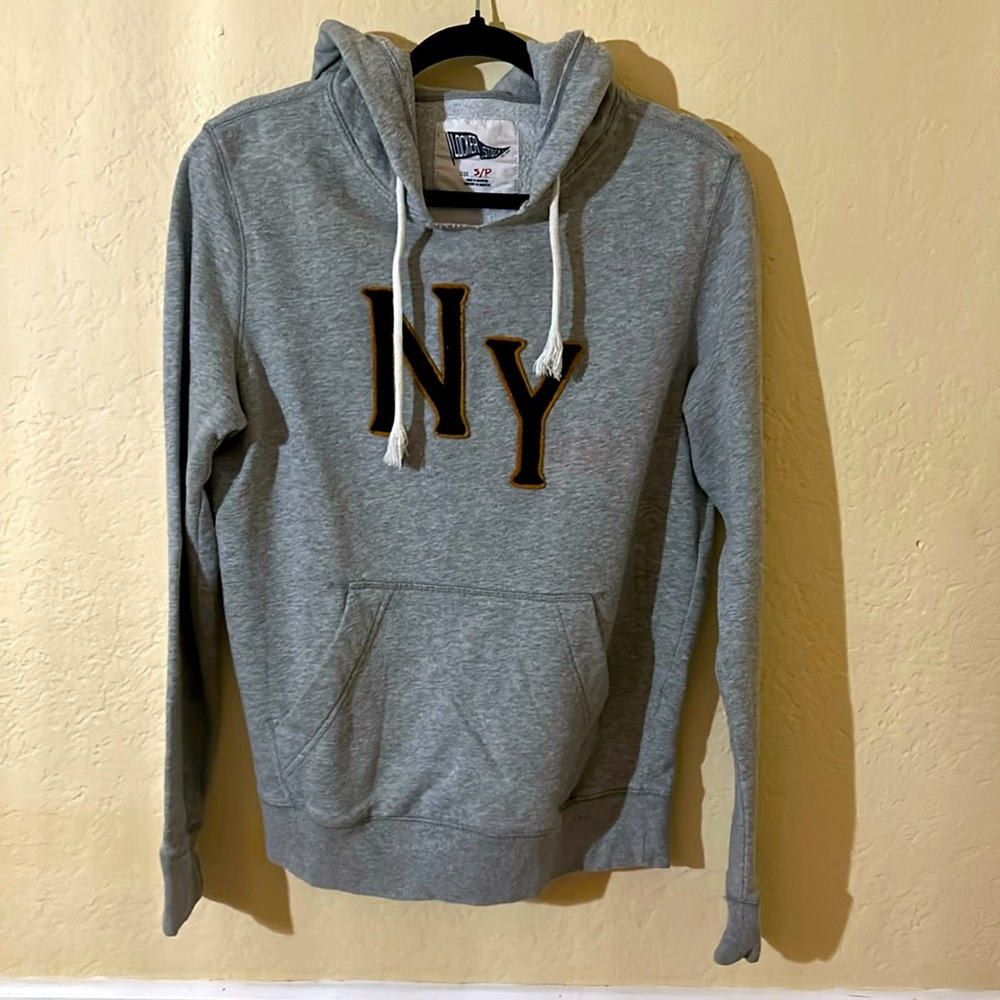 Locker Stock NY grey hoodie 
Size Small